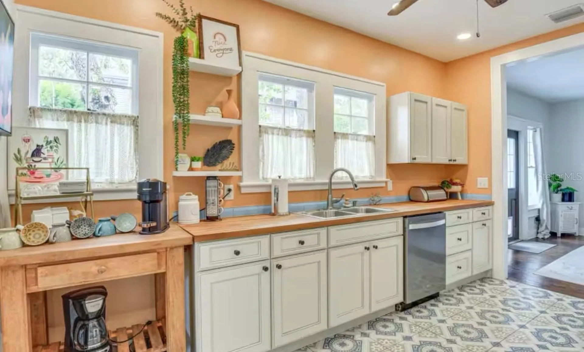 618 19th Street W Bradenton FL 34205