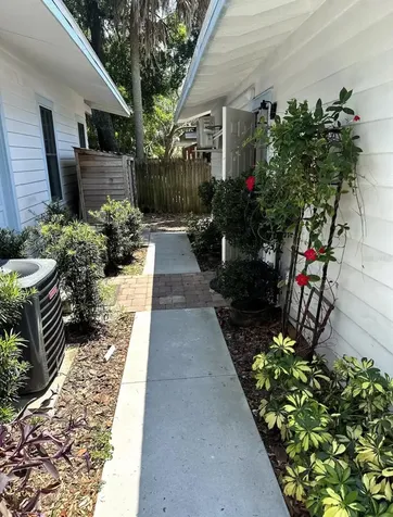 618 19th Street W Bradenton FL 34205