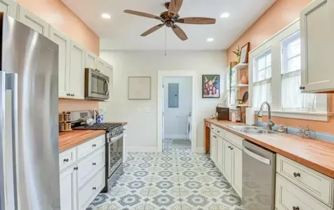618 19th Street W Bradenton FL 34205
