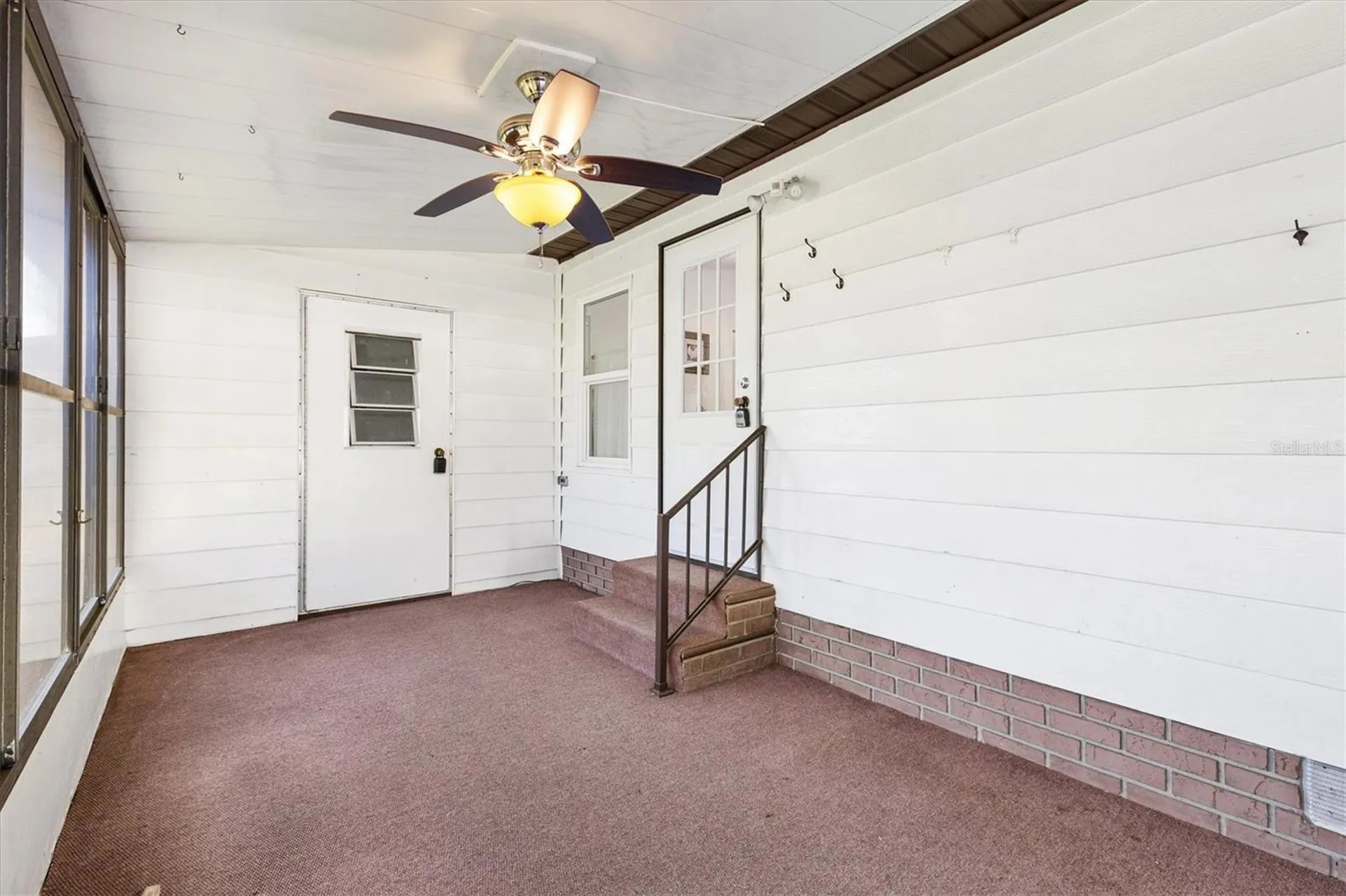732 Royal Palm Avenue Lady Lake FL 32159
