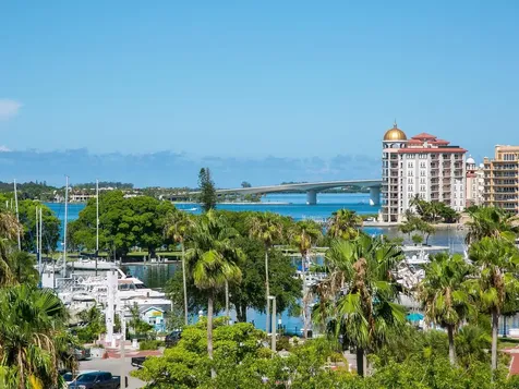 1821 Lincoln Drive Sarasota FL 34236