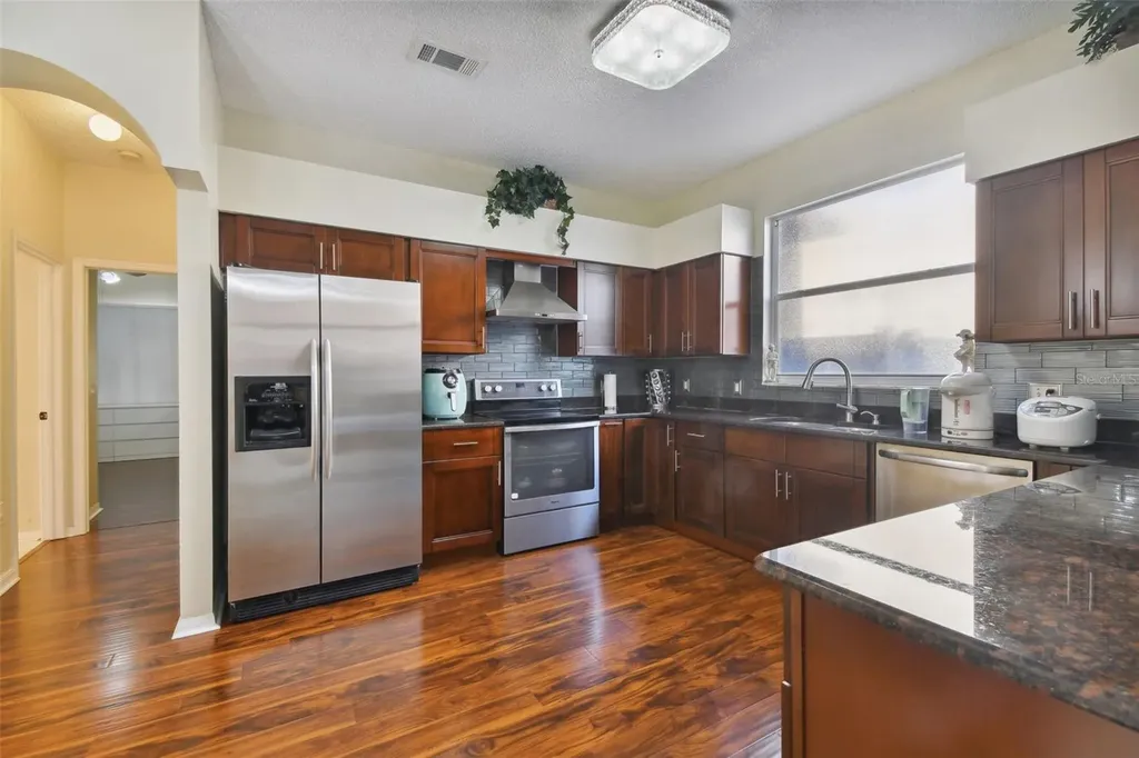 1637 Gray Bark Drive Oldsmar FL 34677