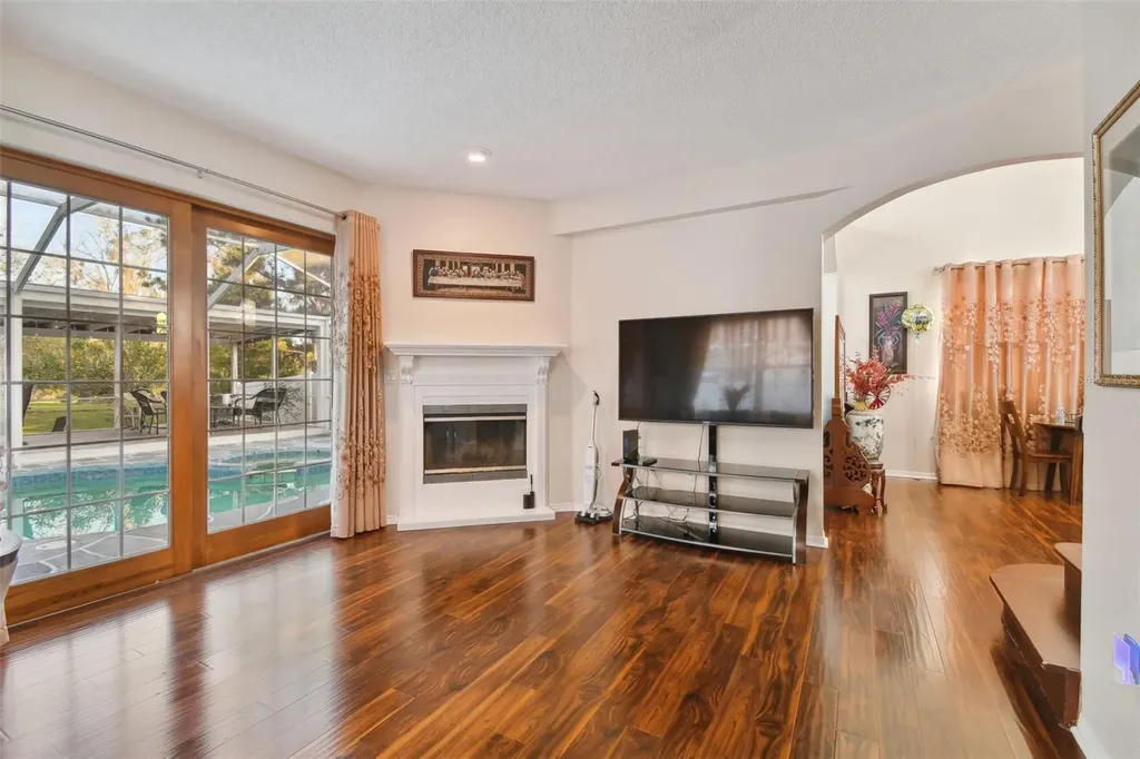 1637 Gray Bark Drive Oldsmar FL 34677