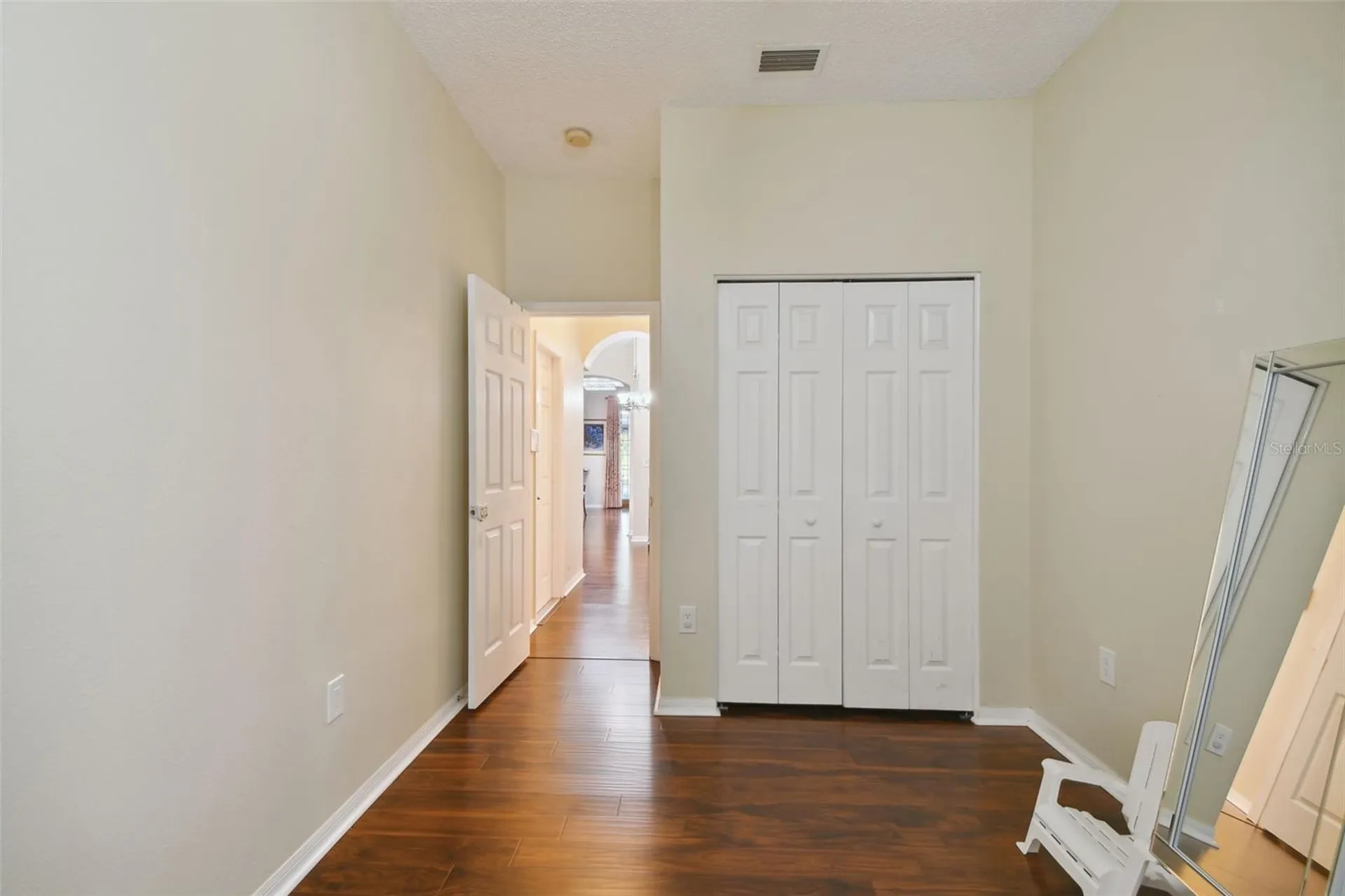 1637 Gray Bark Drive Oldsmar FL 34677