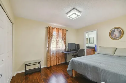 1637 Gray Bark Drive Oldsmar FL 34677