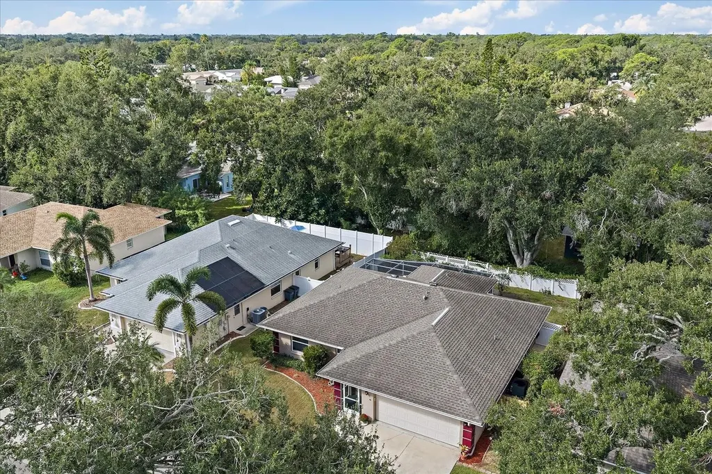 2030 Old Trevor Way Sarasota FL 34232