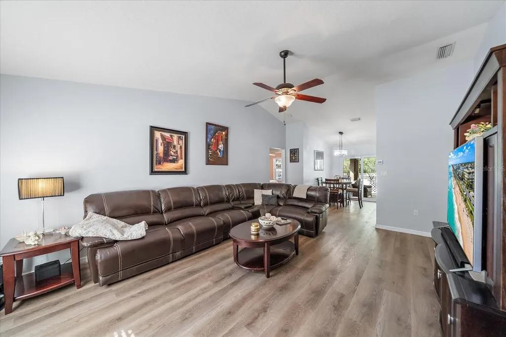 2030 Old Trevor Way Sarasota FL 34232