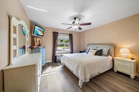2030 Old Trevor Way Sarasota FL 34232