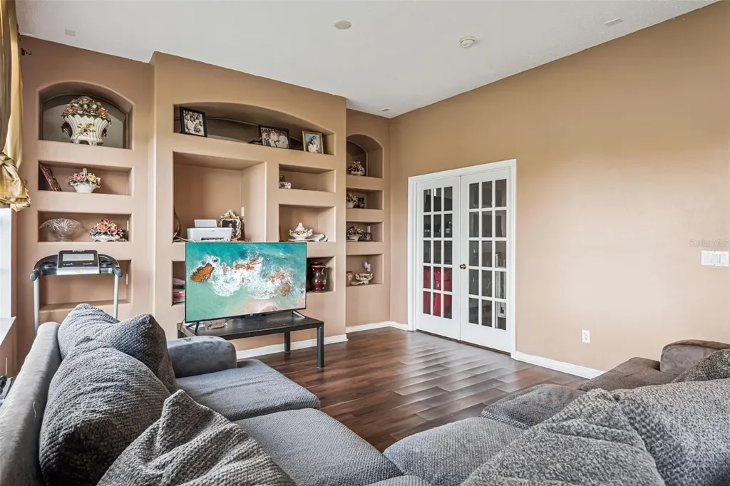 2530 Sand Arbor Circle Orlando FL 32824