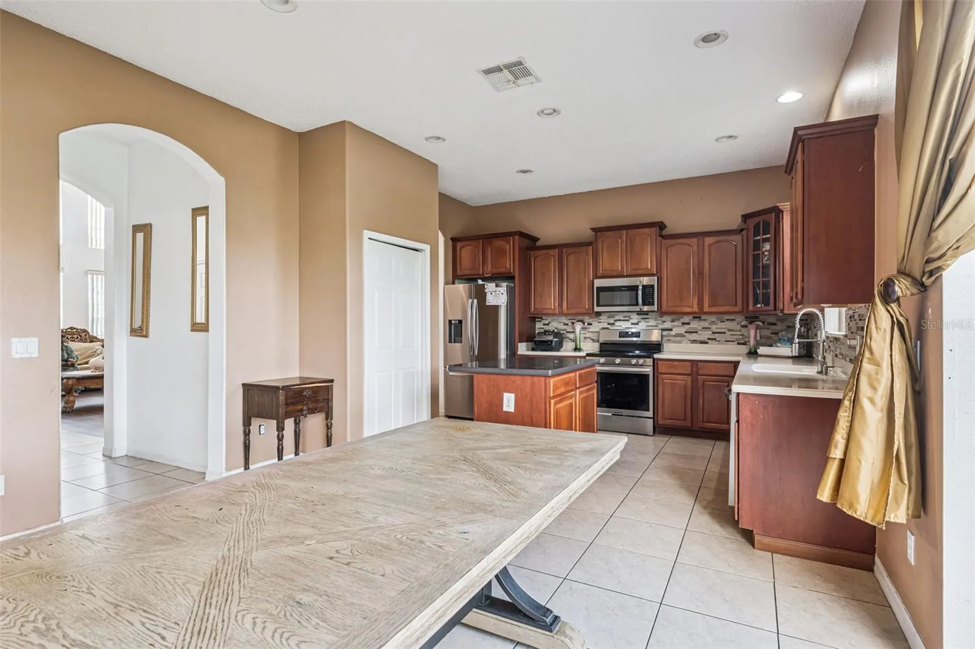 2530 Sand Arbor Circle Orlando FL 32824