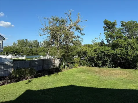 1515 Pinellas Bayway S St Petersburg FL 33715