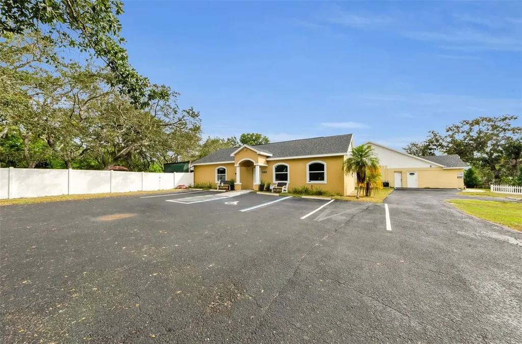 11748 La Madera Boulevard Port Richey FL 34668