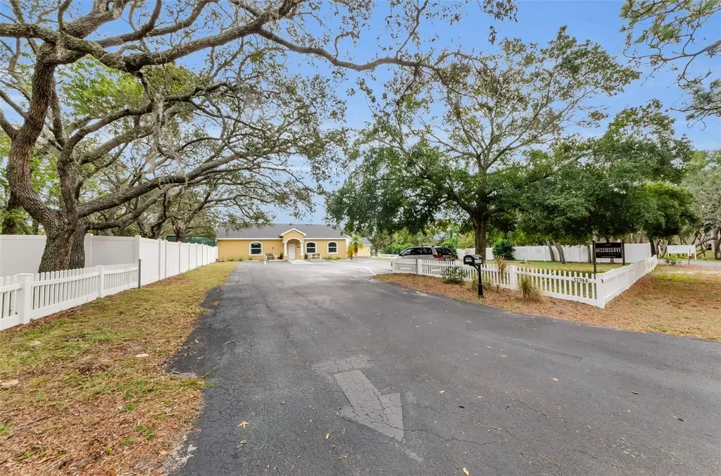 11748 La Madera Boulevard Port Richey FL 34668