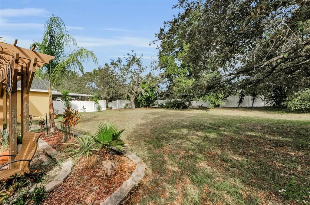 11748 La Madera Boulevard Port Richey FL 34668