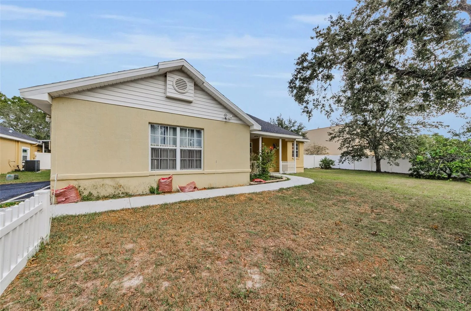 11748 La Madera Boulevard Port Richey FL 34668