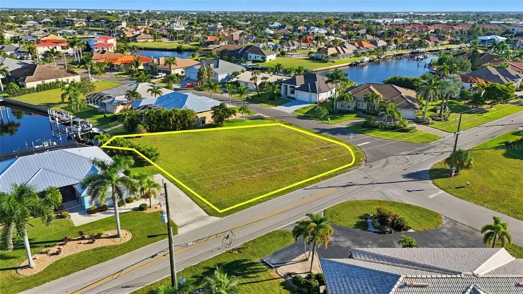 600 Via Tripoli Punta Gorda FL 33950