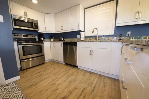 1571 S Atlantic Avenue New Smyrna Beach FL 32169