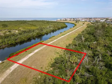 3 Hammock Bay Boulevard Apollo Beach FL 33572