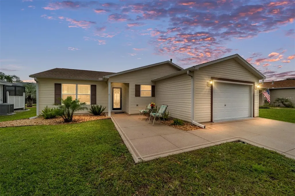 3288 Oakdale Place The Villages FL 32162