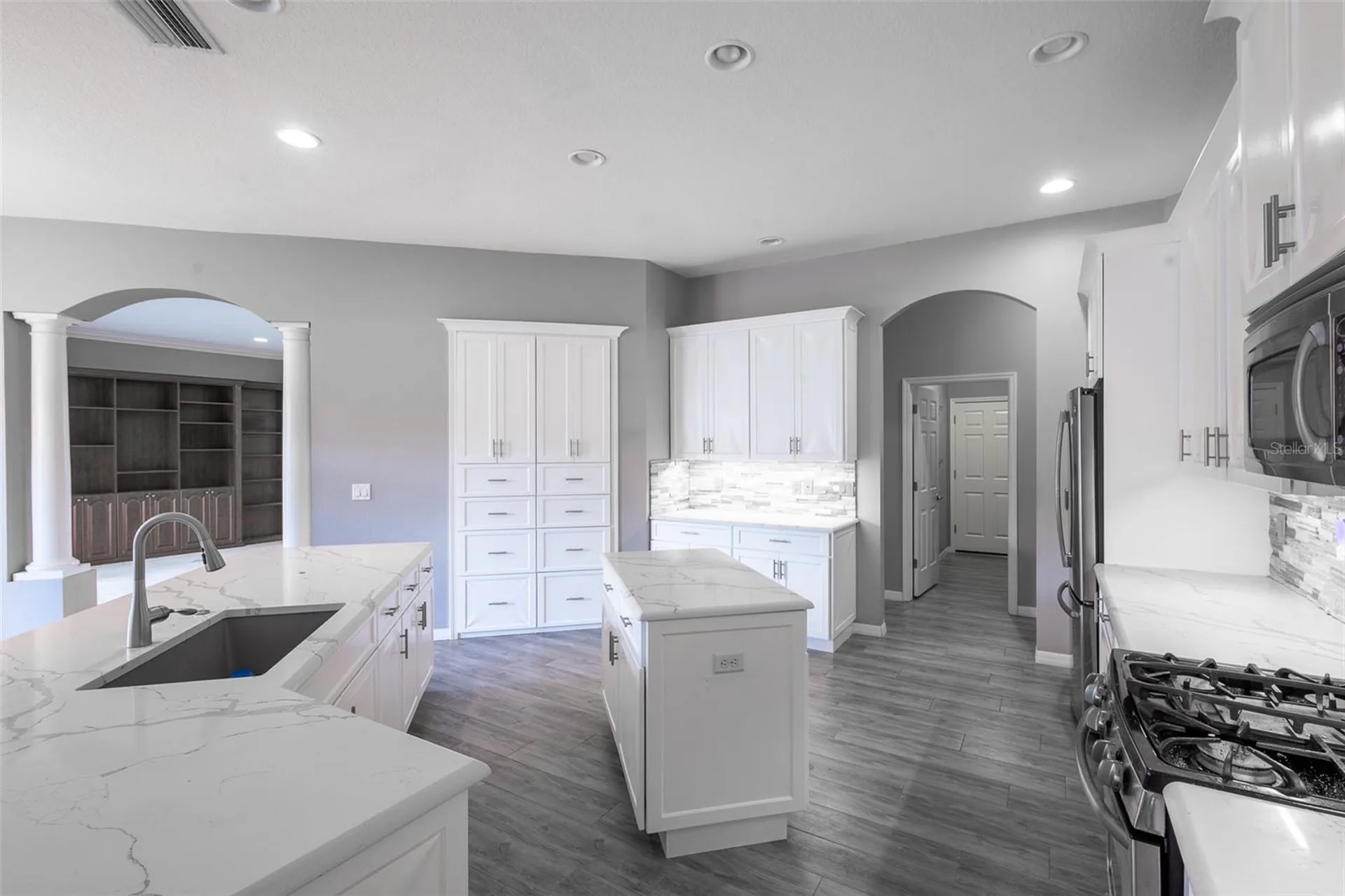 16224 Ivy Lake Drive Odessa FL 33556