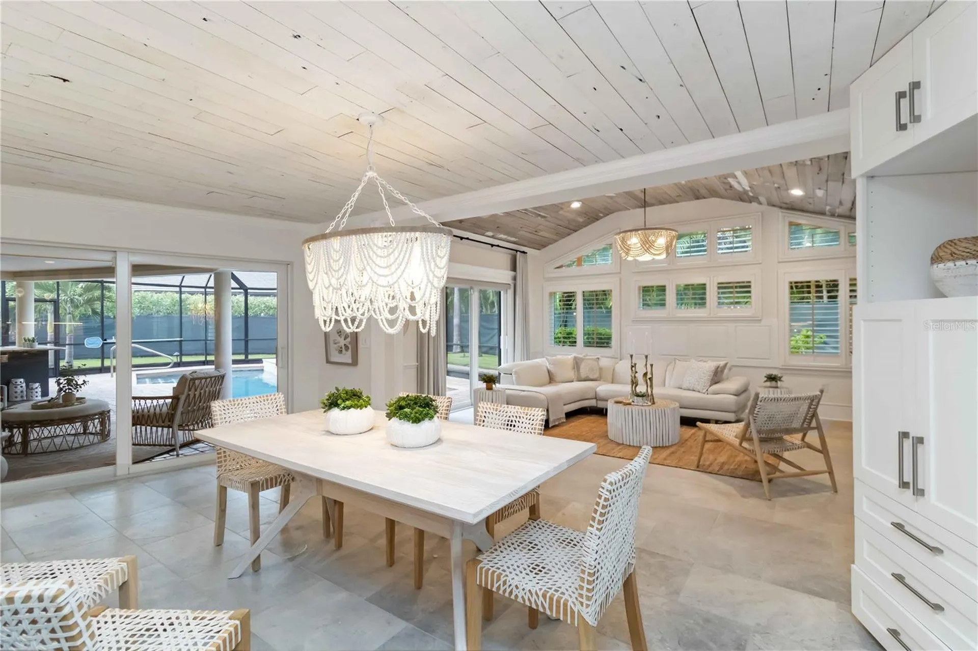 499 Partridge Circle Sarasota FL 34236