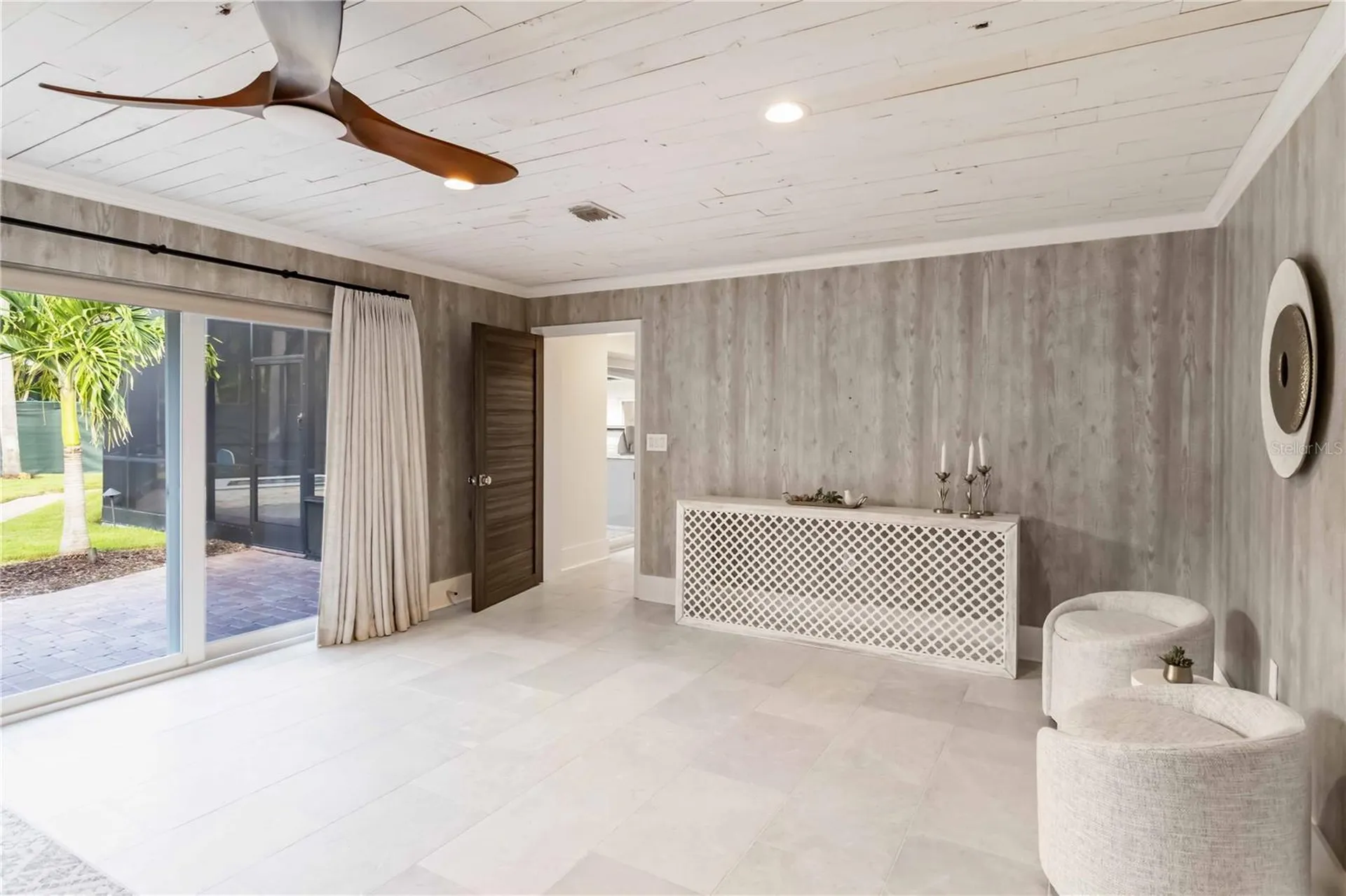 499 Partridge Circle Sarasota FL 34236
