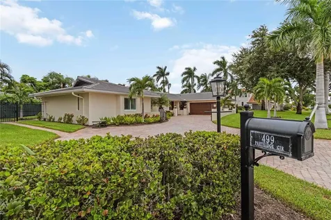 499 Partridge Circle Sarasota FL 34236