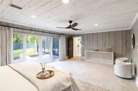 499 Partridge Circle Sarasota FL 34236