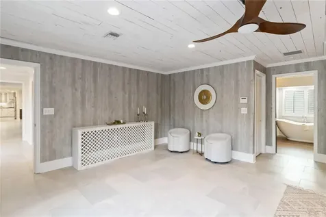 499 Partridge Circle Sarasota FL 34236