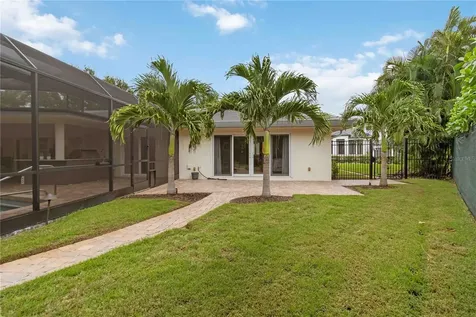 499 Partridge Circle Sarasota FL 34236