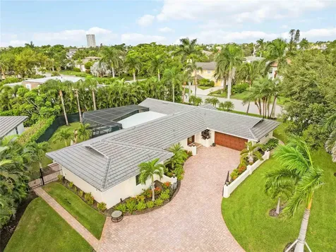 499 Partridge Circle Sarasota FL 34236
