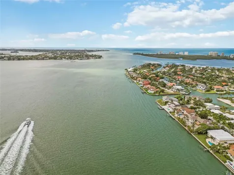 499 Partridge Circle Sarasota FL 34236