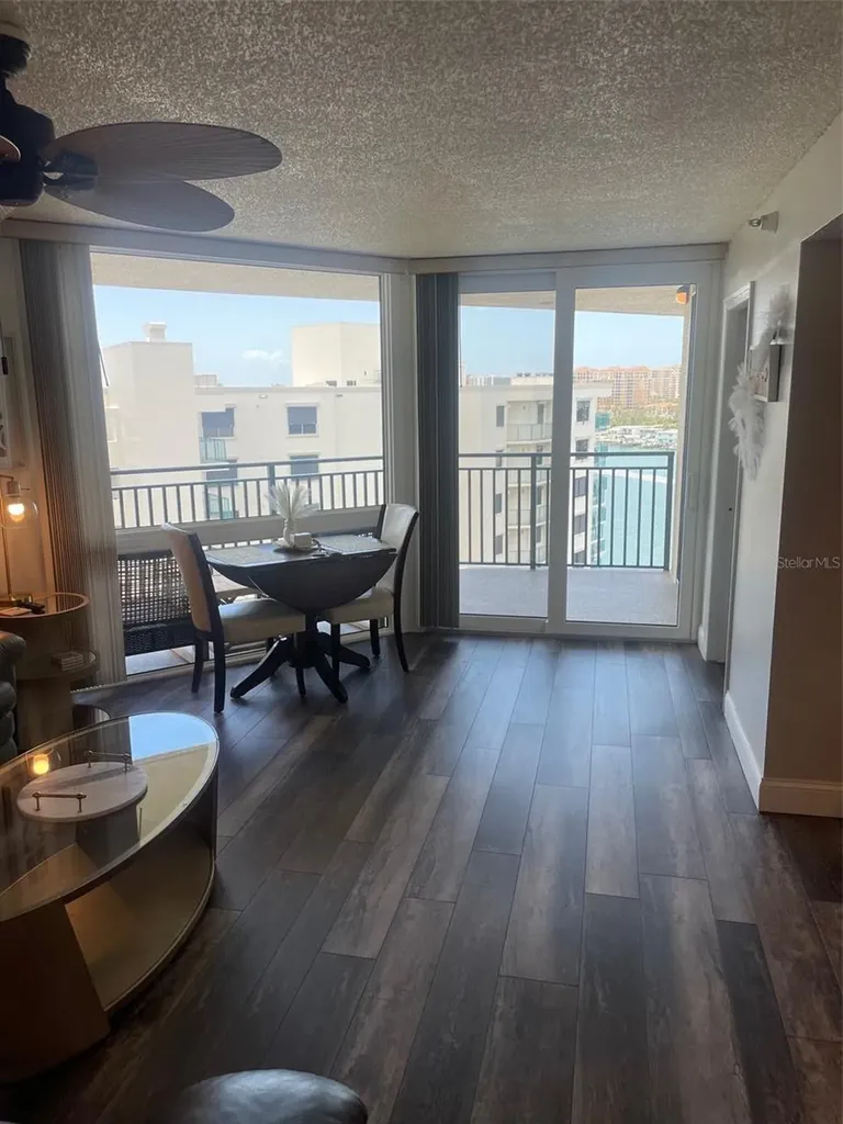 690 Island Way Clearwater Beach FL 33767