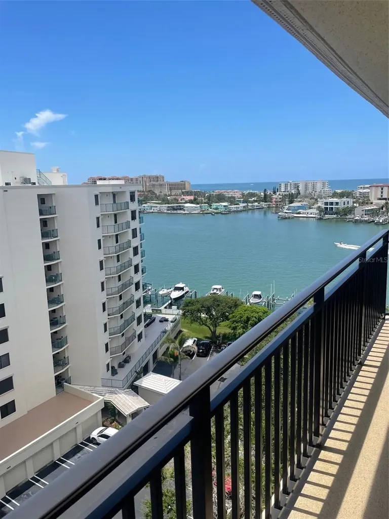 690 Island Way Clearwater Beach FL 33767