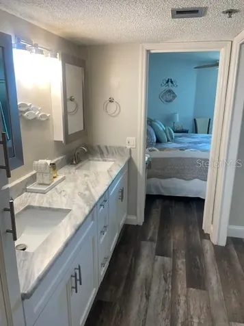 690 Island Way Clearwater Beach FL 33767