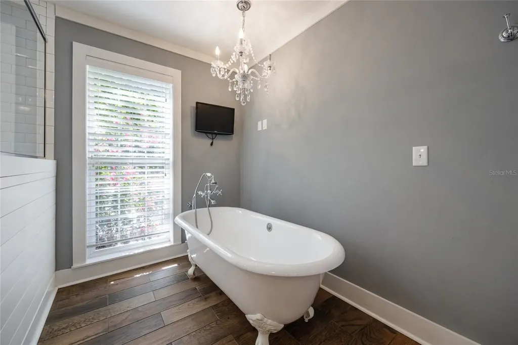 1117 NW 51st Terrace Gainesville FL 32605