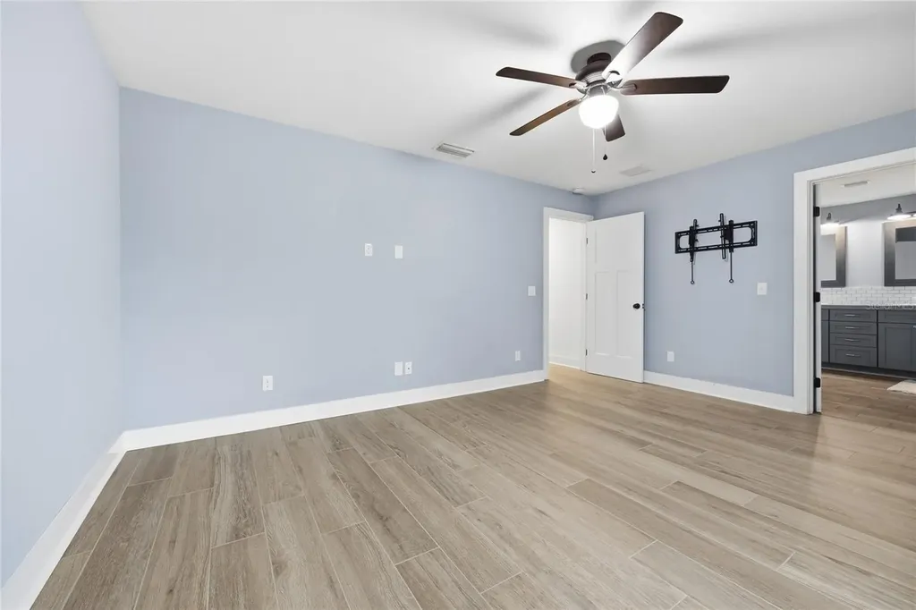 1117 NW 51st Terrace Gainesville FL 32605