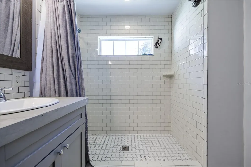 1117 NW 51st Terrace Gainesville FL 32605