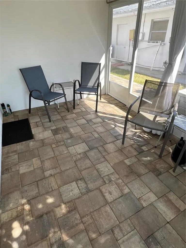 3902 97th Avenue N Pinellas Park FL 33782