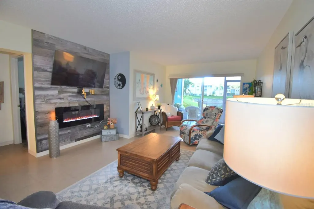 948 Virginia Street Dunedin FL 34698