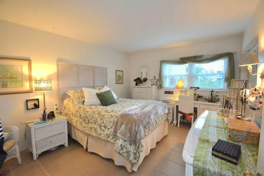 948 Virginia Street Dunedin FL 34698