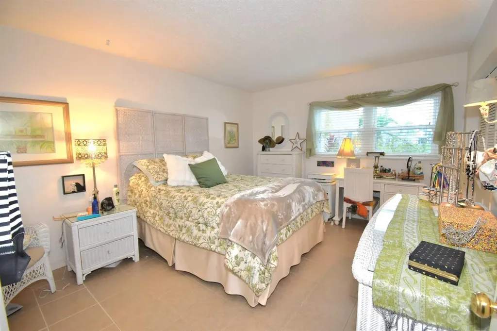 948 Virginia Street Dunedin FL 34698