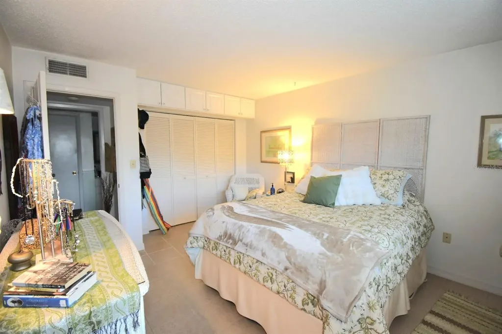 948 Virginia Street Dunedin FL 34698