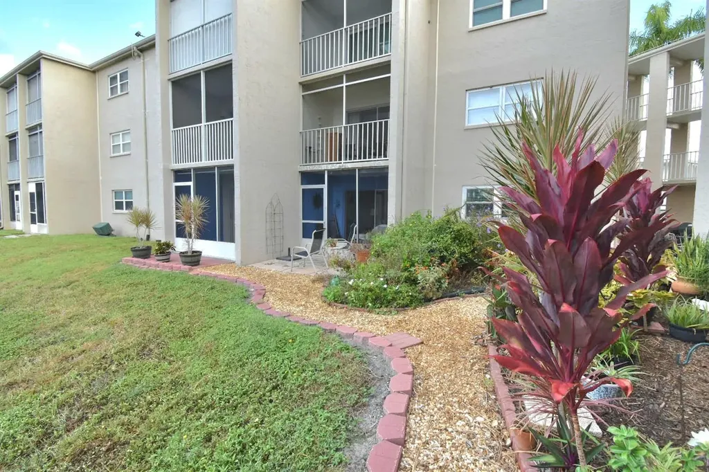 948 Virginia Street Dunedin FL 34698