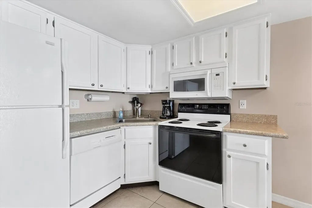 3400 6th Avenue Holmes Beach FL 34217