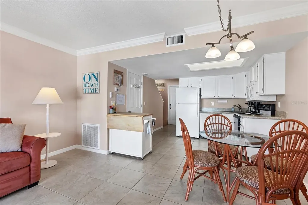 3400 6th Avenue Holmes Beach FL 34217