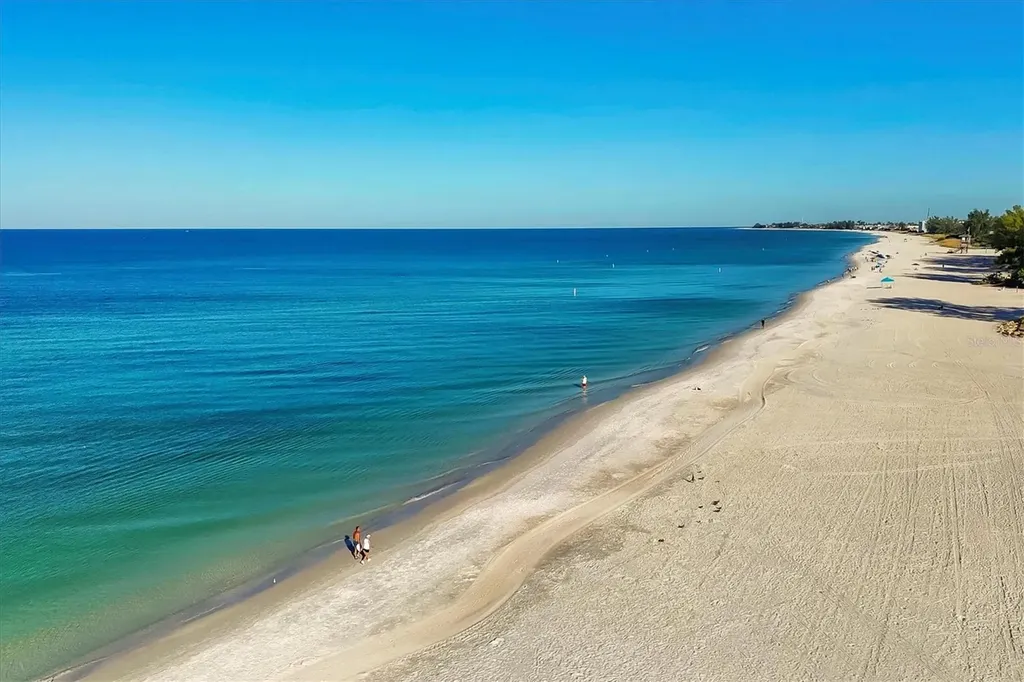 3400 6th Avenue Holmes Beach FL 34217