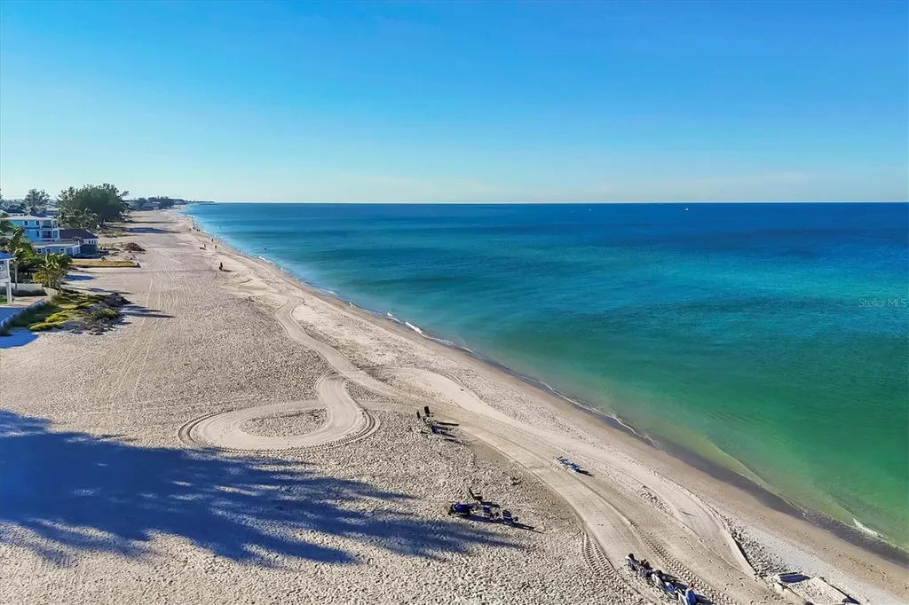 3400 6th Avenue Holmes Beach FL 34217