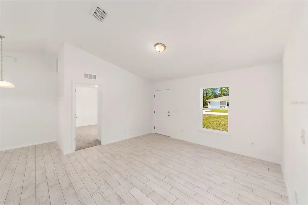 284 SW Commodore Road Dunnellon FL 34431