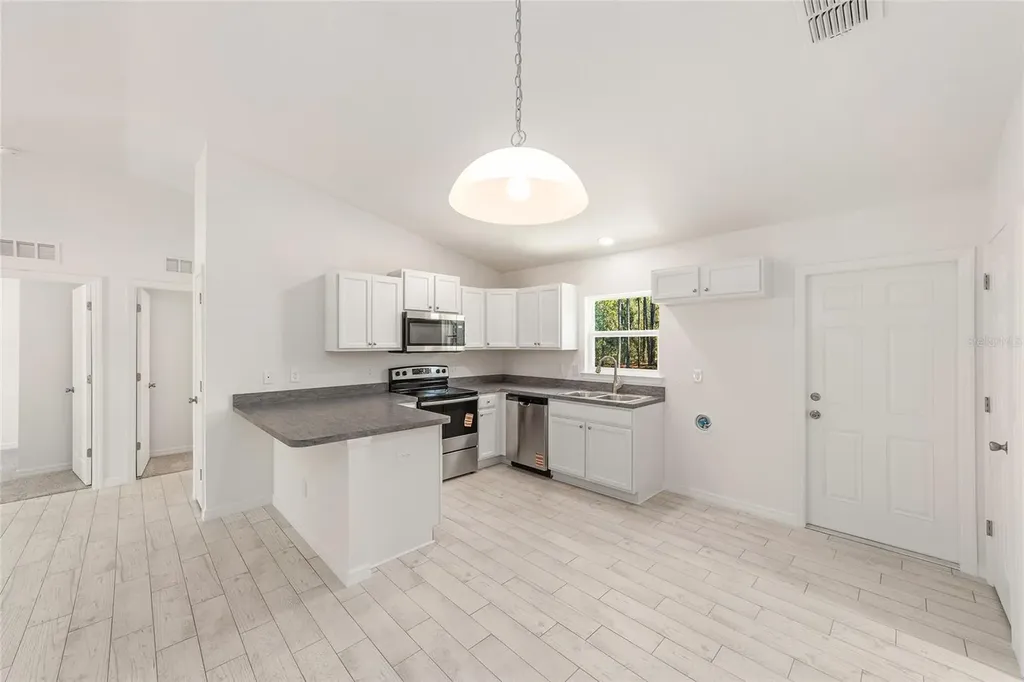 284 SW Commodore Road Dunnellon FL 34431